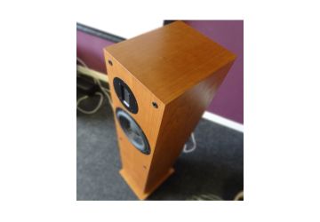 ProAc Response D30R Speakers (Ex Display) - Cherry