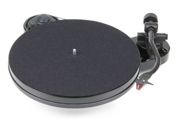 ProJect RPM 1 Carbon Turntable