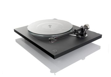 Rega Planar 6 Turntable 