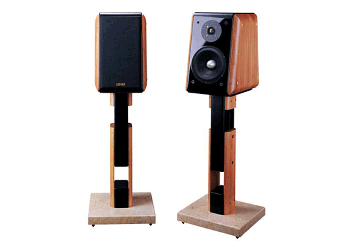 Usher X-718 Loudspeakers