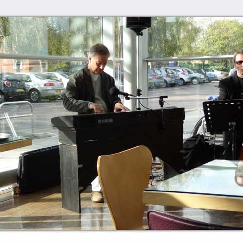 Outstanding Pianist and Vocalist Rod Kelly